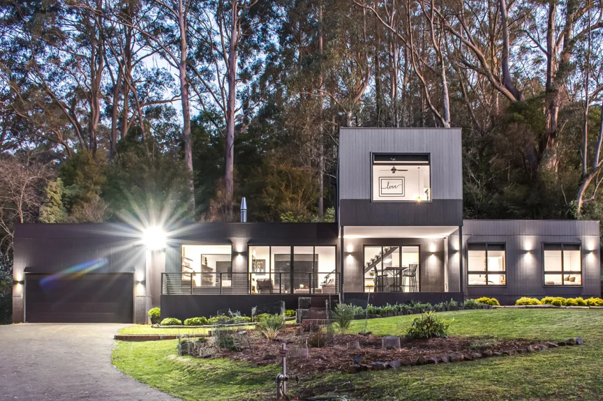 Olinda Project Custom with Garage